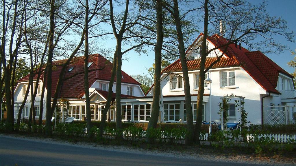 פרראו Hotel Haus Kranich מראה חיצוני תמונה